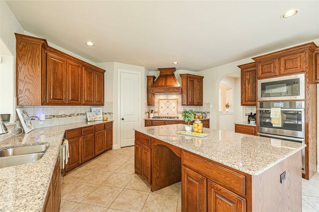 5111 Live Oak Drive, Sachse, TX 75048
