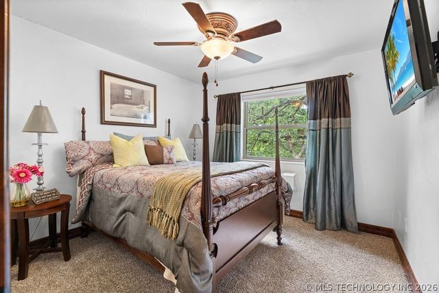 9094 Waters Edge, Kingston, OK 73439