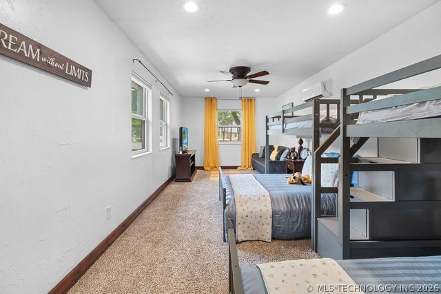 9094 Waters Edge, Kingston, OK 73439