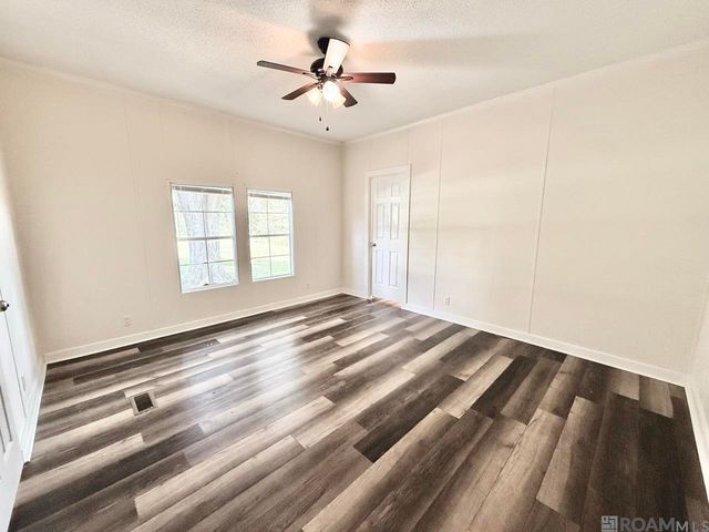41457 Cemetary Rd, Gonzales, LA 70737