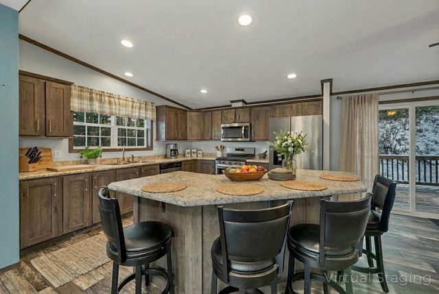 63 Mansfield Woods Way, New Hampton, NH 03256