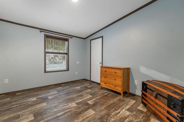 63 Mansfield Woods Way, New Hampton, NH 03256