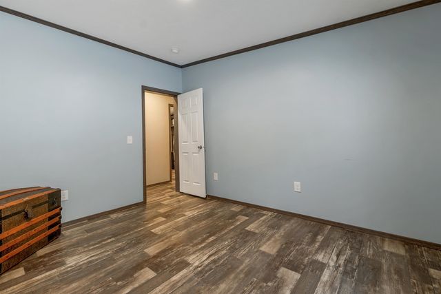 63 Mansfield Woods Way, New Hampton, NH 03256