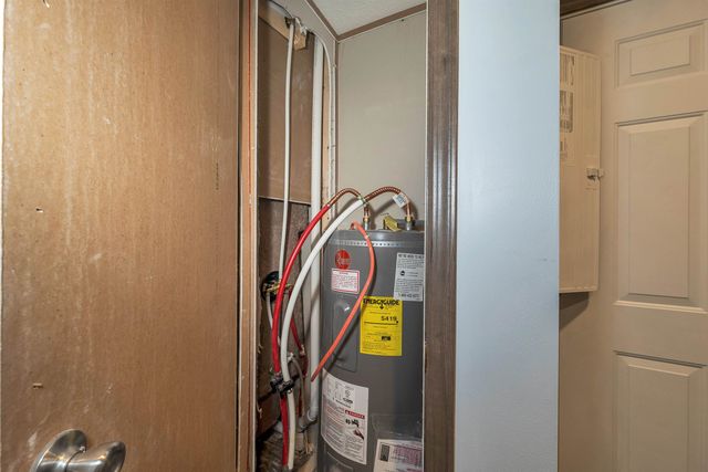 63 Mansfield Woods Way, New Hampton, NH 03256