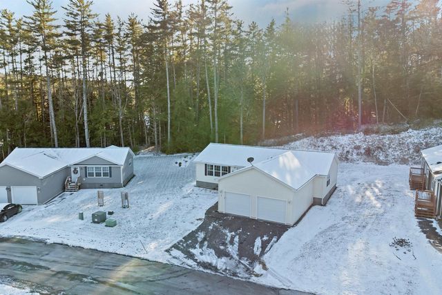 63 Mansfield Woods Way, New Hampton, NH 03256