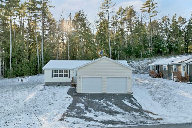 63 Mansfield Woods Way, New Hampton, NH 03256