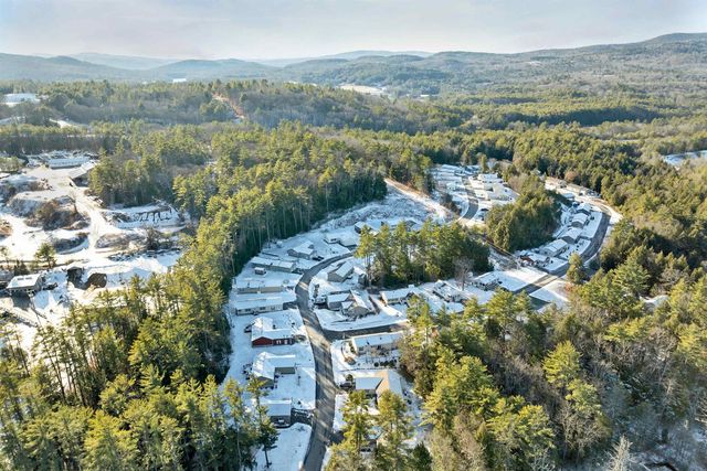 63 Mansfield Woods Way, New Hampton, NH 03256