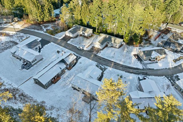 63 Mansfield Woods Way, New Hampton, NH 03256