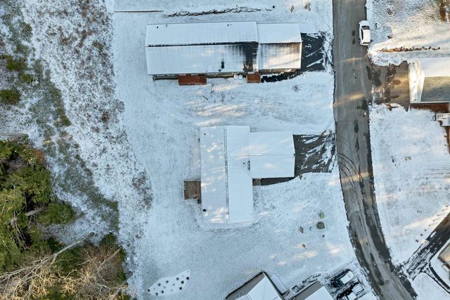 63 Mansfield Woods Way, New Hampton, NH 03256