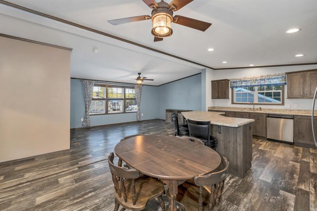 63 Mansfield Woods Way, New Hampton, NH 03256