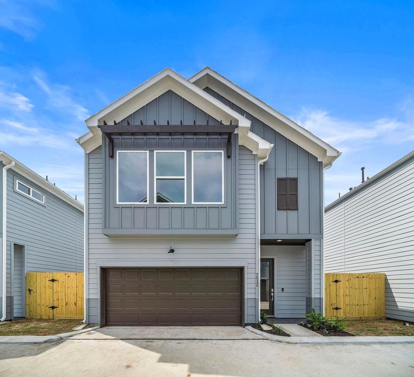 7510 Sandle Street, Houston, TX 77088