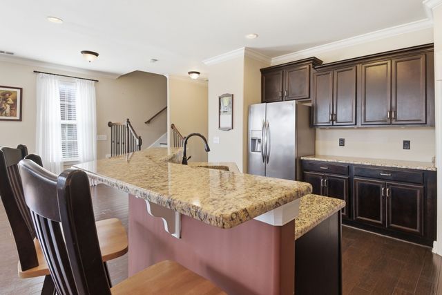 1106 Smokewood Way, Nashville, TN 37221