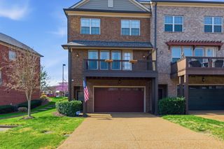 1106 Smokewood Way, Nashville, TN 37221