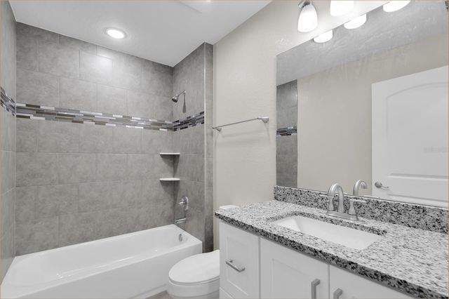 3271 SW 158TH UNIT 102 LOOP, Ocala, FL 34473