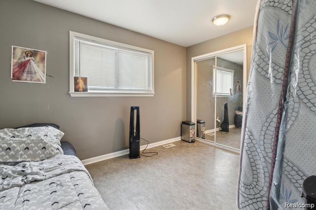 35728 Dunston Drive, Sterling Heights, MI 48310