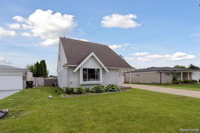 35728 Dunston Drive, Sterling Heights, MI 48310