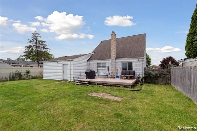 35728 Dunston Drive, Sterling Heights, MI 48310