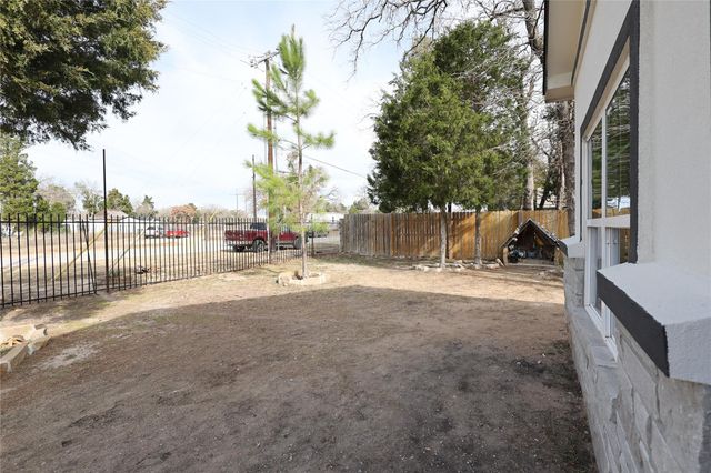 250 La Selva DR, Elgin, TX 78621