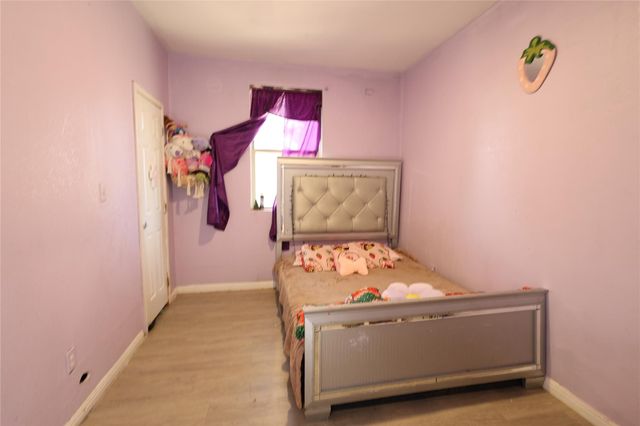 250 La Selva DR, Elgin, TX 78621