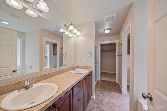 3328 104th Avenue SW, Olympia, WA 98512