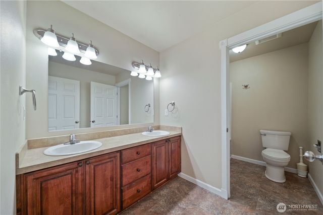 3328 104th Avenue SW, Olympia, WA 98512