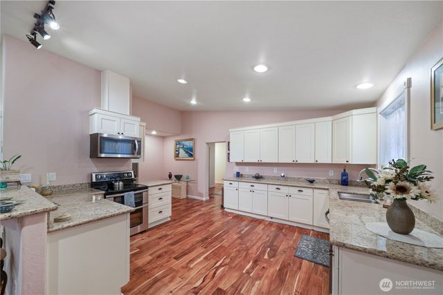 3328 104th Avenue SW, Olympia, WA 98512