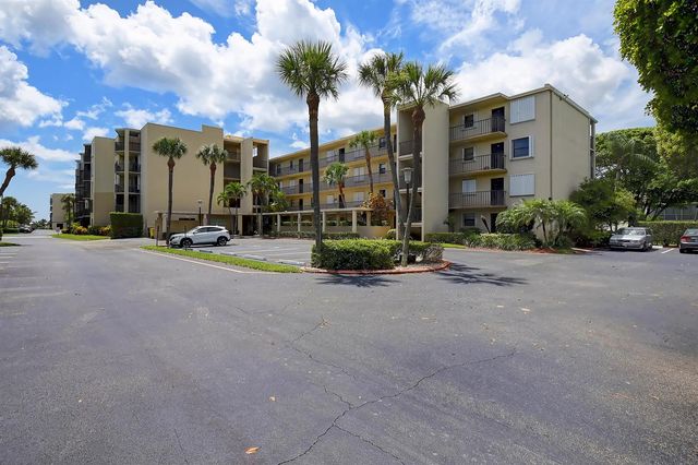 890 N Federal Highway 206, Lantana, FL 33462
