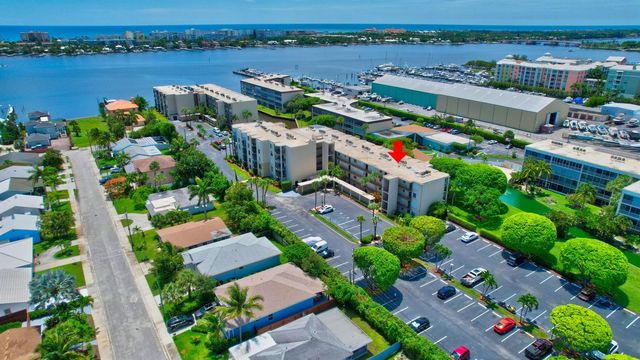 890 N Federal Highway 206, Lantana, FL 33462