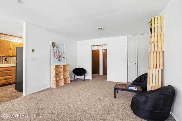 18B Yorkshire Court b, Manchester, NJ 08759