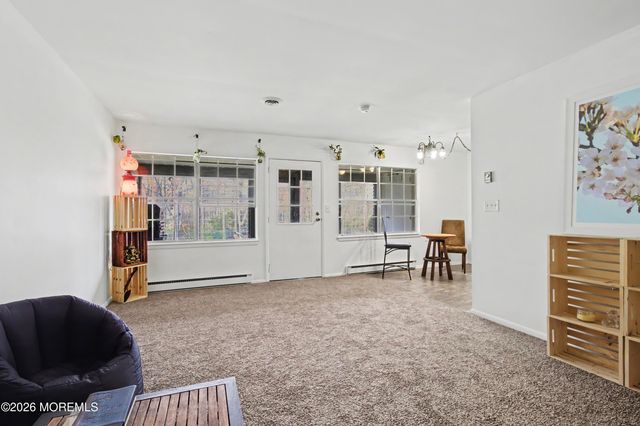 18B Yorkshire Court b, Manchester, NJ 08759