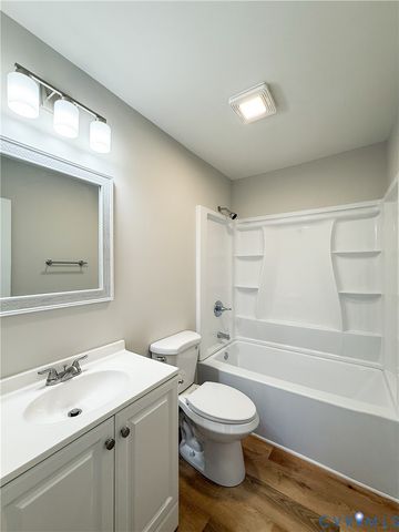 2606 Richmond St, Hopewell, VA 23860