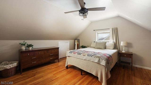 333 Giles Ave, Middlesex Boro, NJ 08846