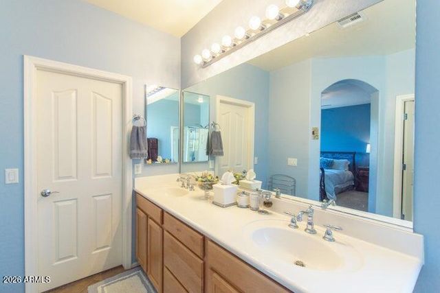 12158 W Lone Tree Trail, Peoria, AZ 85383