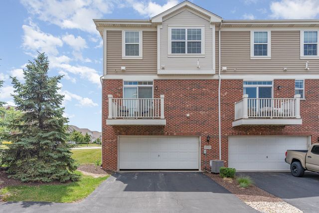 15373 Sheffield Square Parkway, Orland Park, IL 60462