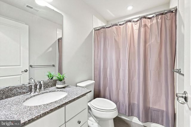 113 MERIDIAN LN, Sewell, NJ 08080