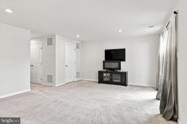 113 MERIDIAN LN, Sewell, NJ 08080