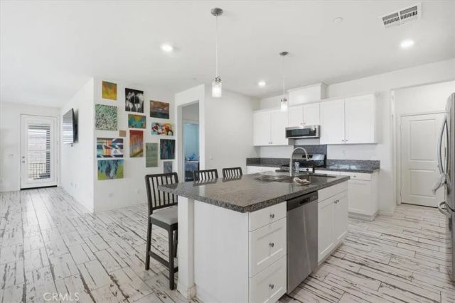 32350 Iron Trail, Winchester, CA 92596