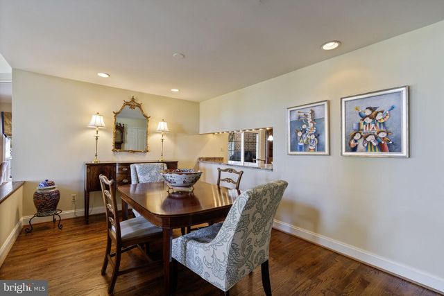 7 DEEP RUN RD, Lutherville Timonium, MD 21093