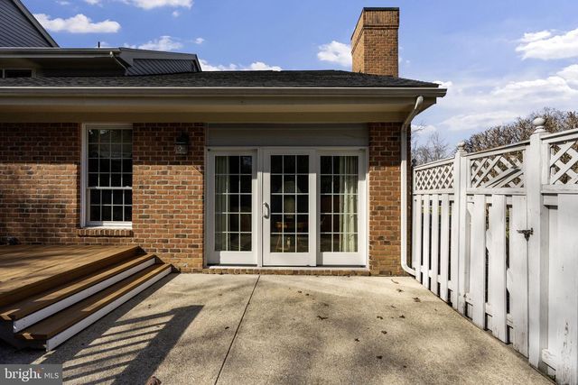 7 DEEP RUN RD, Lutherville Timonium, MD 21093