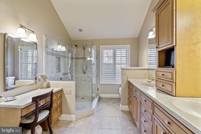 7 DEEP RUN RD, Lutherville Timonium, MD 21093