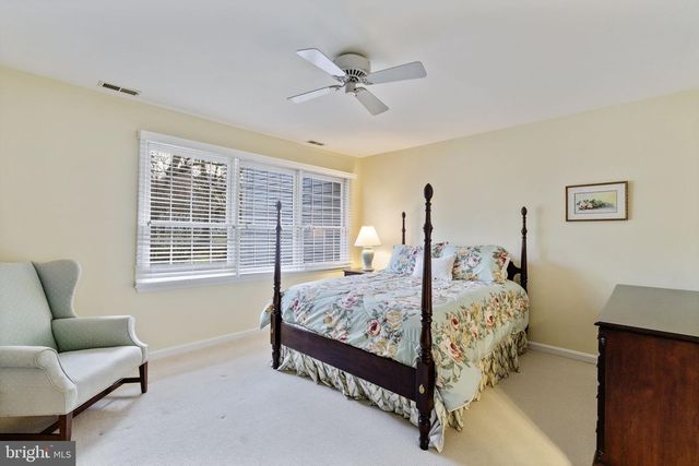 7 DEEP RUN RD, Lutherville Timonium, MD 21093