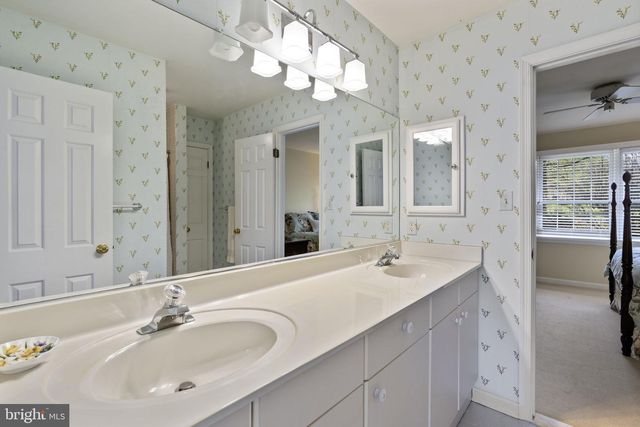 7 DEEP RUN RD, Lutherville Timonium, MD 21093