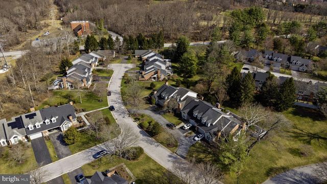 7 DEEP RUN RD, Lutherville Timonium, MD 21093