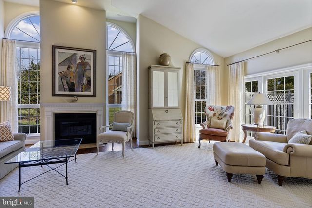 7 DEEP RUN RD, Lutherville Timonium, MD 21093