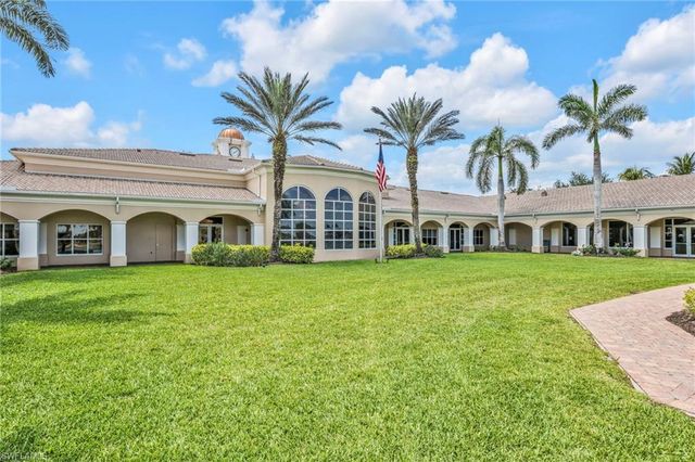 8108 Josefa WAY, Naples, FL 34114