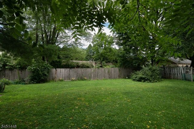 526 Grand Ave, Hackettstown Town, NJ 07840