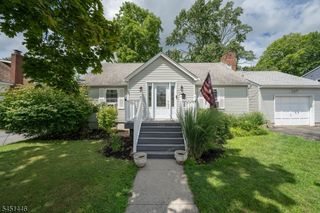 526 Grand Ave, Hackettstown Town, NJ 07840