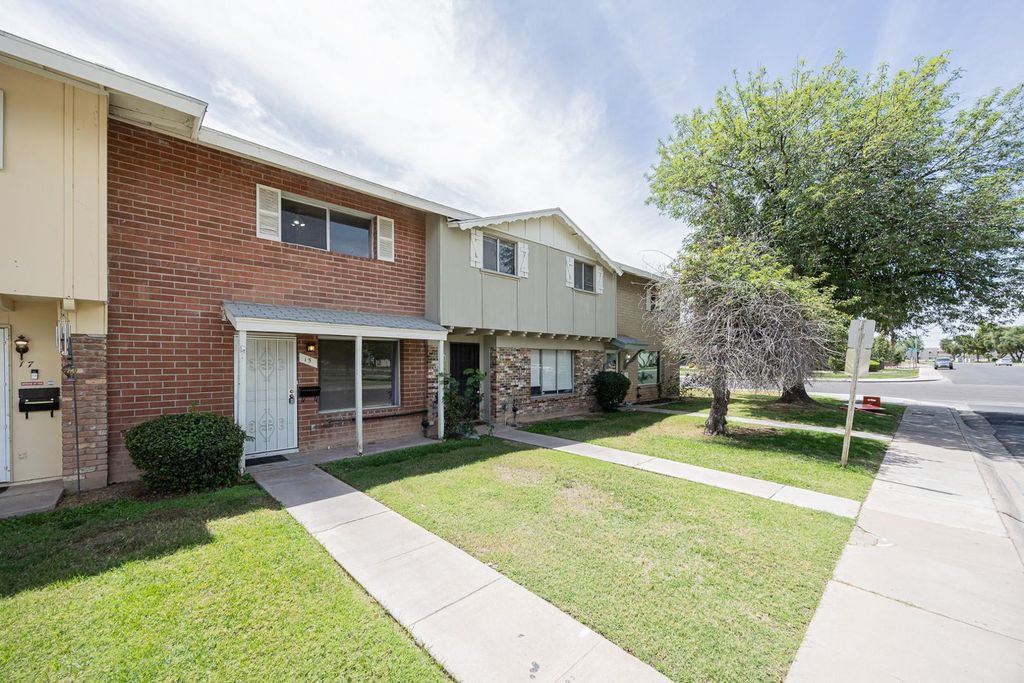 15 E Carter Drive, Tempe, AZ 85282