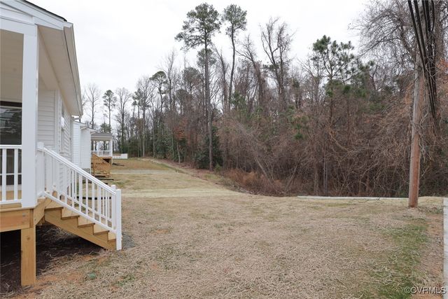 7701 Hawthorne Ave, Henrico, VA 23227