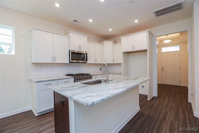 7701 Hawthorne Ave, Henrico, VA 23227